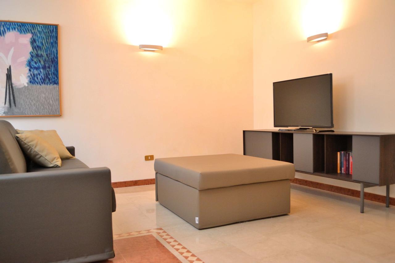 Portico Oscuro Deluxe Apartment - Centro Citta Treviso Luaran gambar