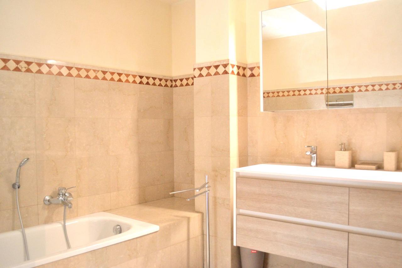 Portico Oscuro Deluxe Apartment - Centro Citta Treviso Luaran gambar