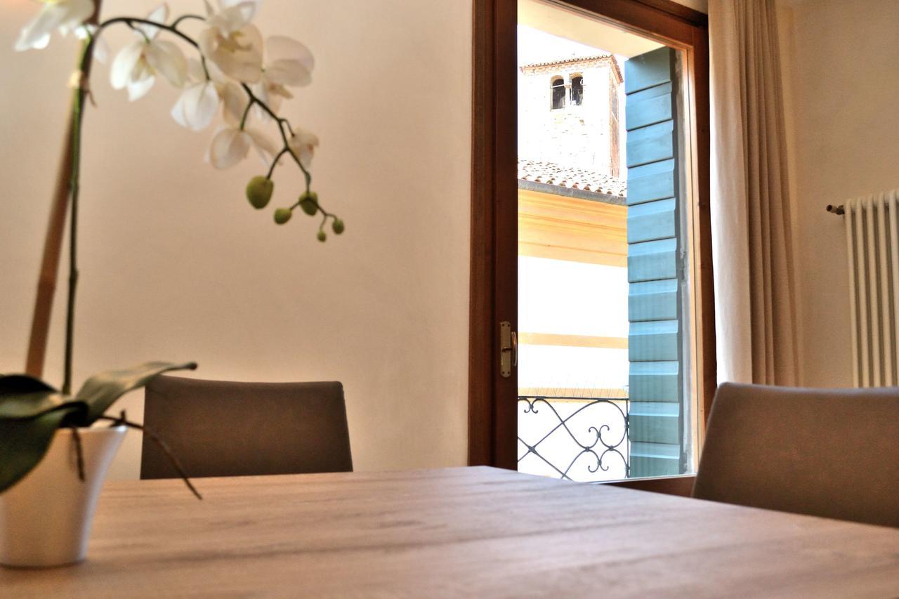 Portico Oscuro Deluxe Apartment - Centro Citta Treviso Luaran gambar